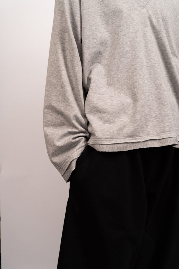 Jersey V-Neck Sweatshirt - Image 6